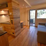 Nardis Wood Studio 133
